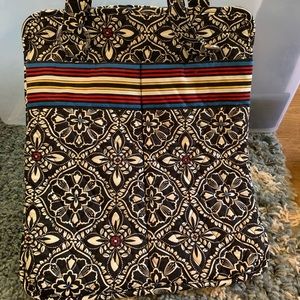 Vera Bradley retired Barcelona pattern tote.💕🛍